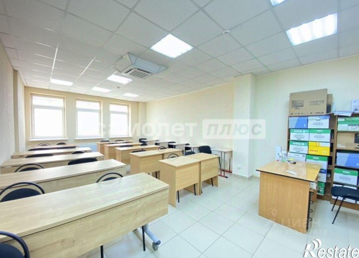 Торговое помещение ул Губкина, 25а,  д. 25а