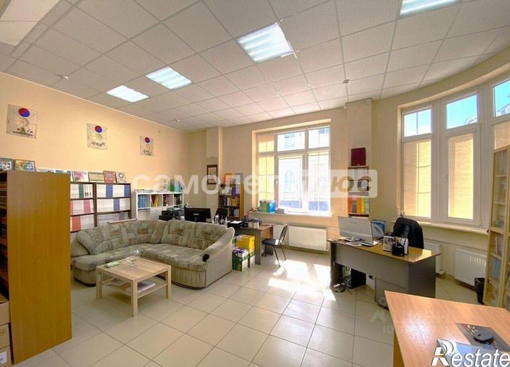 Торговое помещение ул Губкина, 25а,  д. 25а