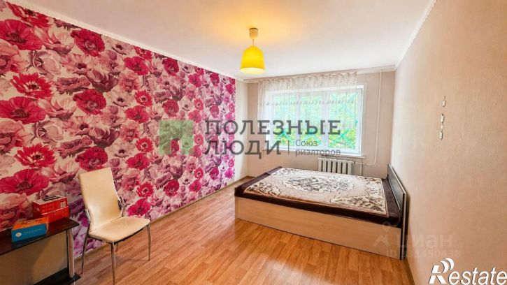 3-комн квартира улица Костюкова, 6,  д. 6