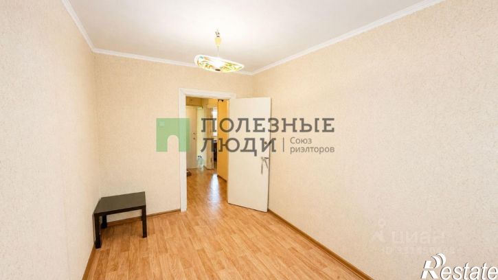 3-комн квартира улица Костюкова, 6,  д. 6