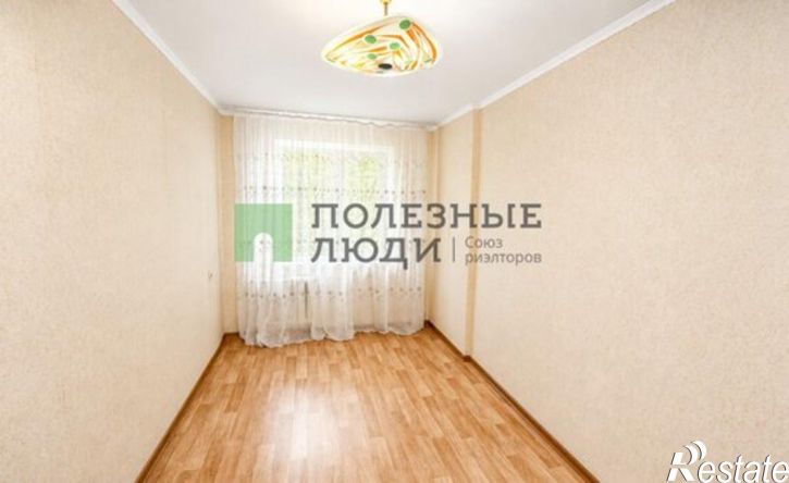 3-комн квартира ул Костюкова, 6,  д. 6