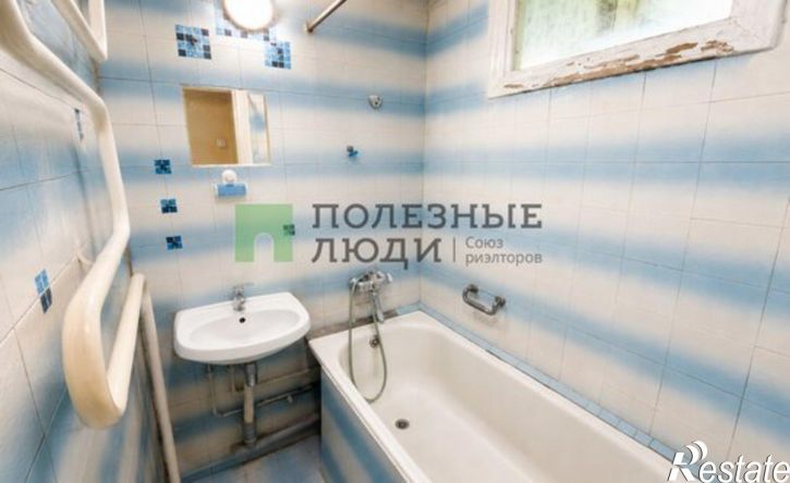 3-комн квартира ул Костюкова, 6,  д. 6