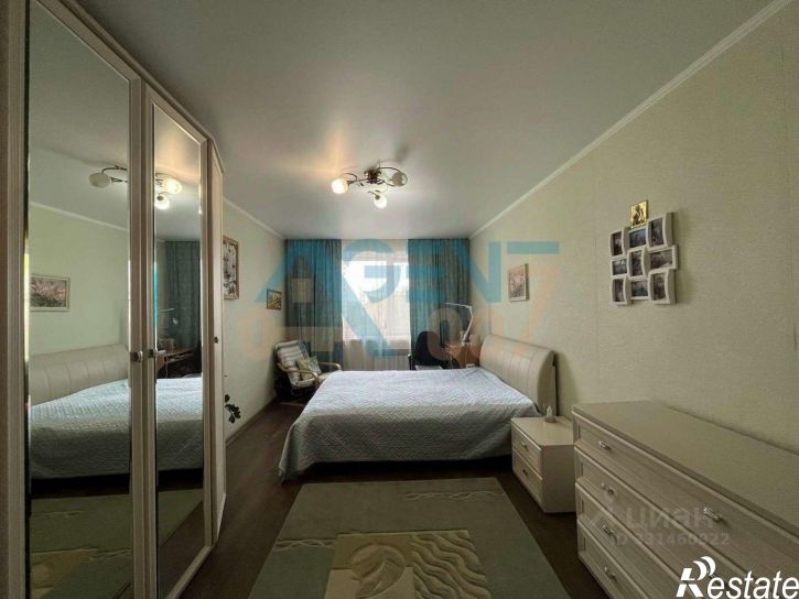 3-комн квартира улица Белгородского Полка, 50,  д. 50