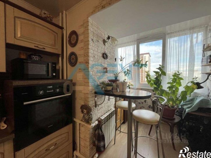 3-комн квартира улица Белгородского Полка, 50,  д. 50