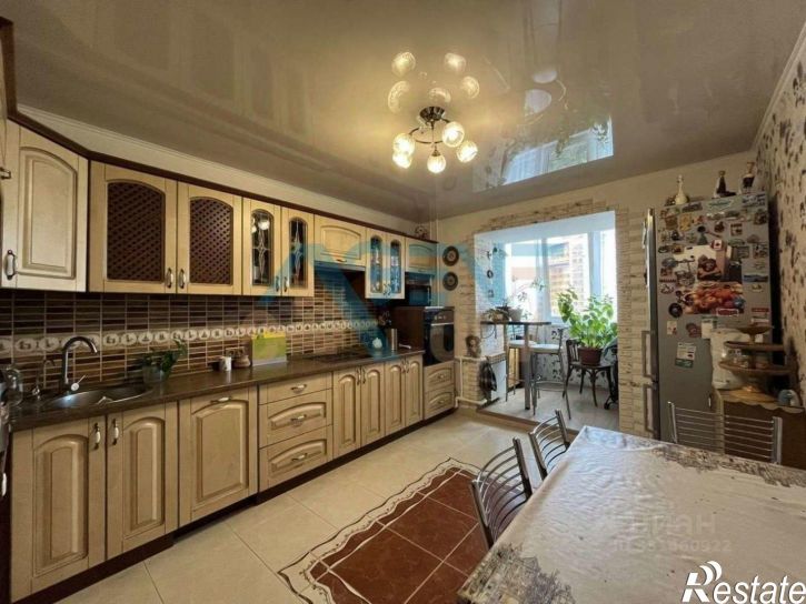 3-комн квартира улица Белгородского Полка, 50,  д. 50