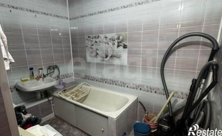 2-комн квартира улица Белгородского Полка, 50,  д. 50