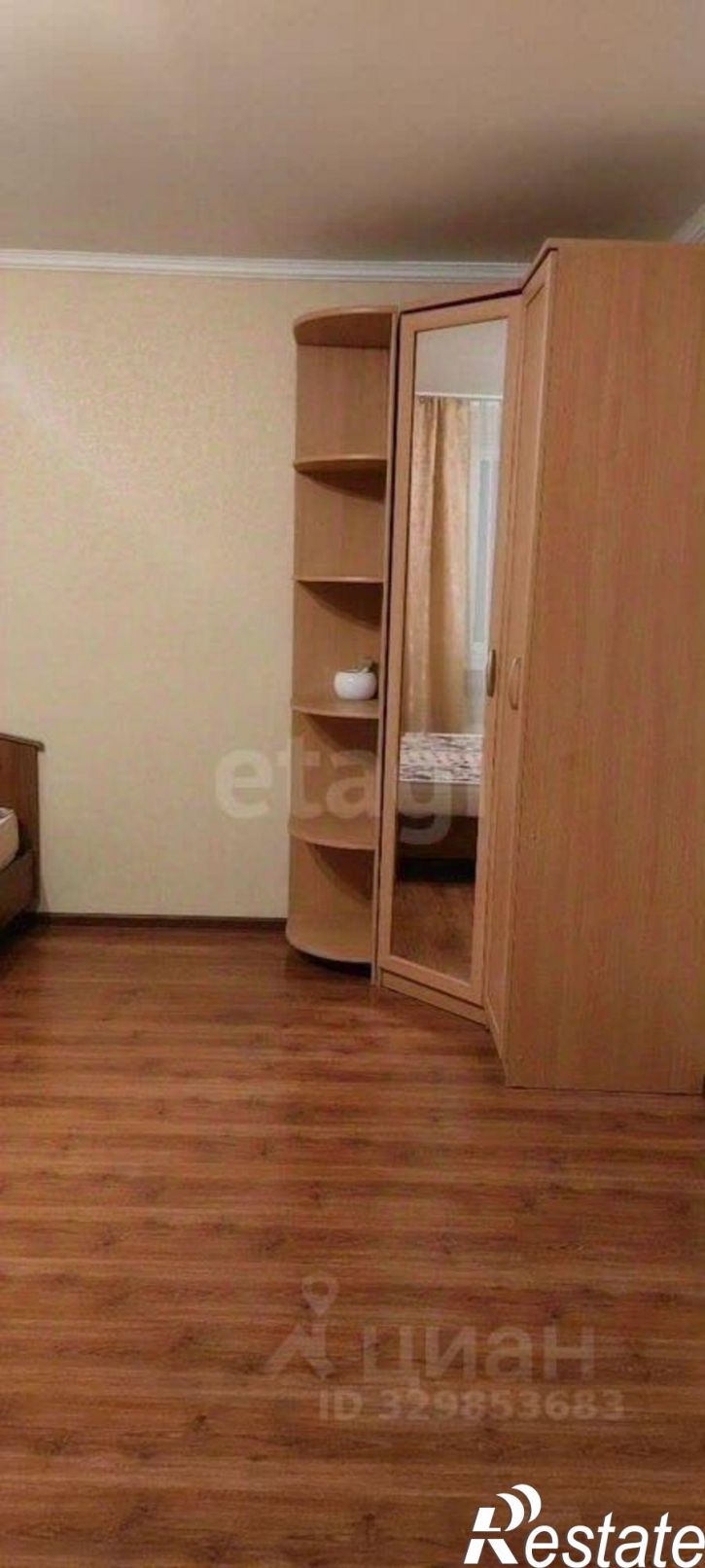 2-комн квартира улица 5 Августа, 37,  д. 37
