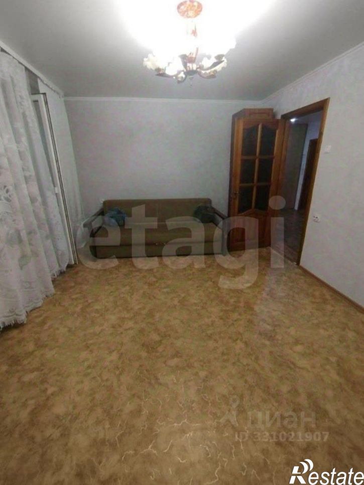 3-комн квартира улица 5 Августа, 36 к2,  д. 36 к2