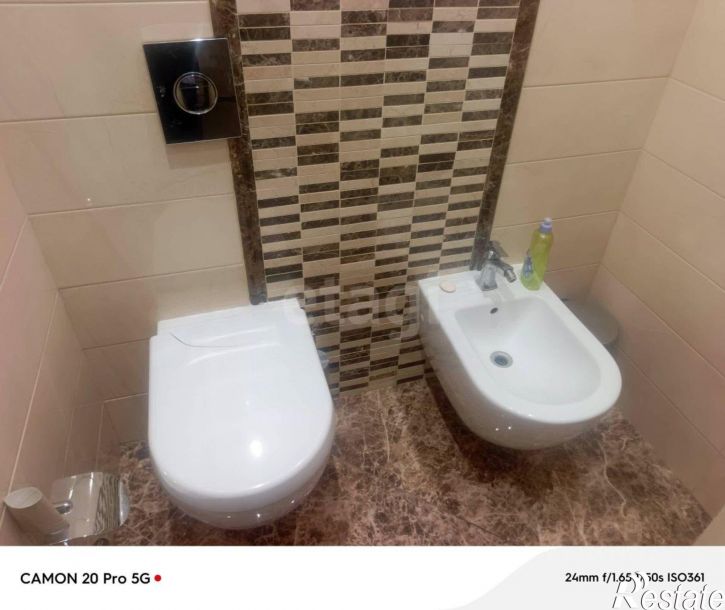 3-комн квартира улица 5 Августа, 31,  д. 31
