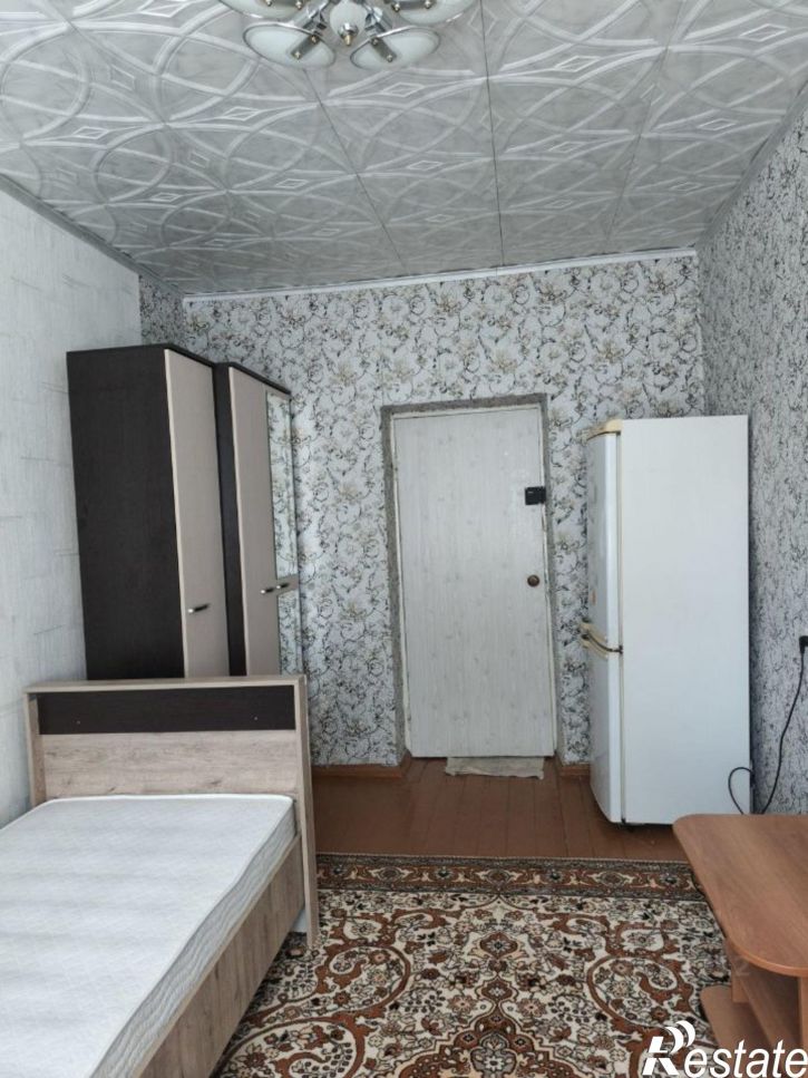 Комната ул 5 Августа, 34,  д. 34