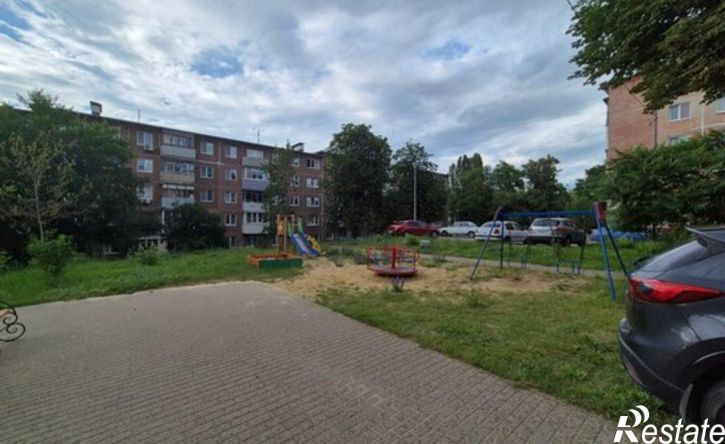 3-комн квартира улица Костюкова, 2,  д. 2