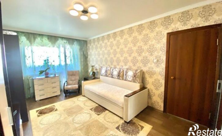 1-комн квартира улица Есенина, 48,  д. 48