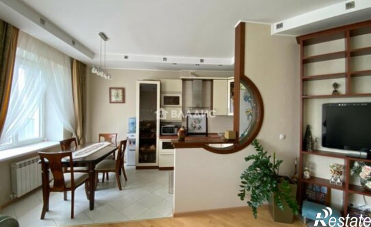 3-комн квартира улица Костюкова, 36Б,  д. 36Б