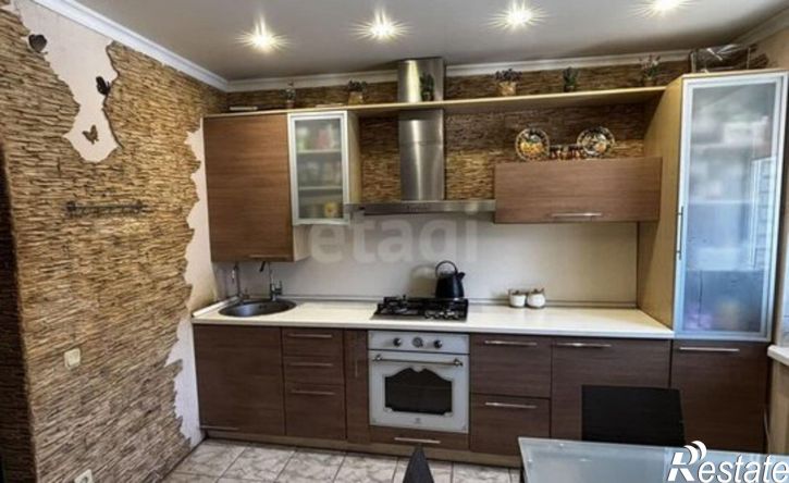 3-комн квартира проспект Богдана Хмельницкого, 156,  д. 156