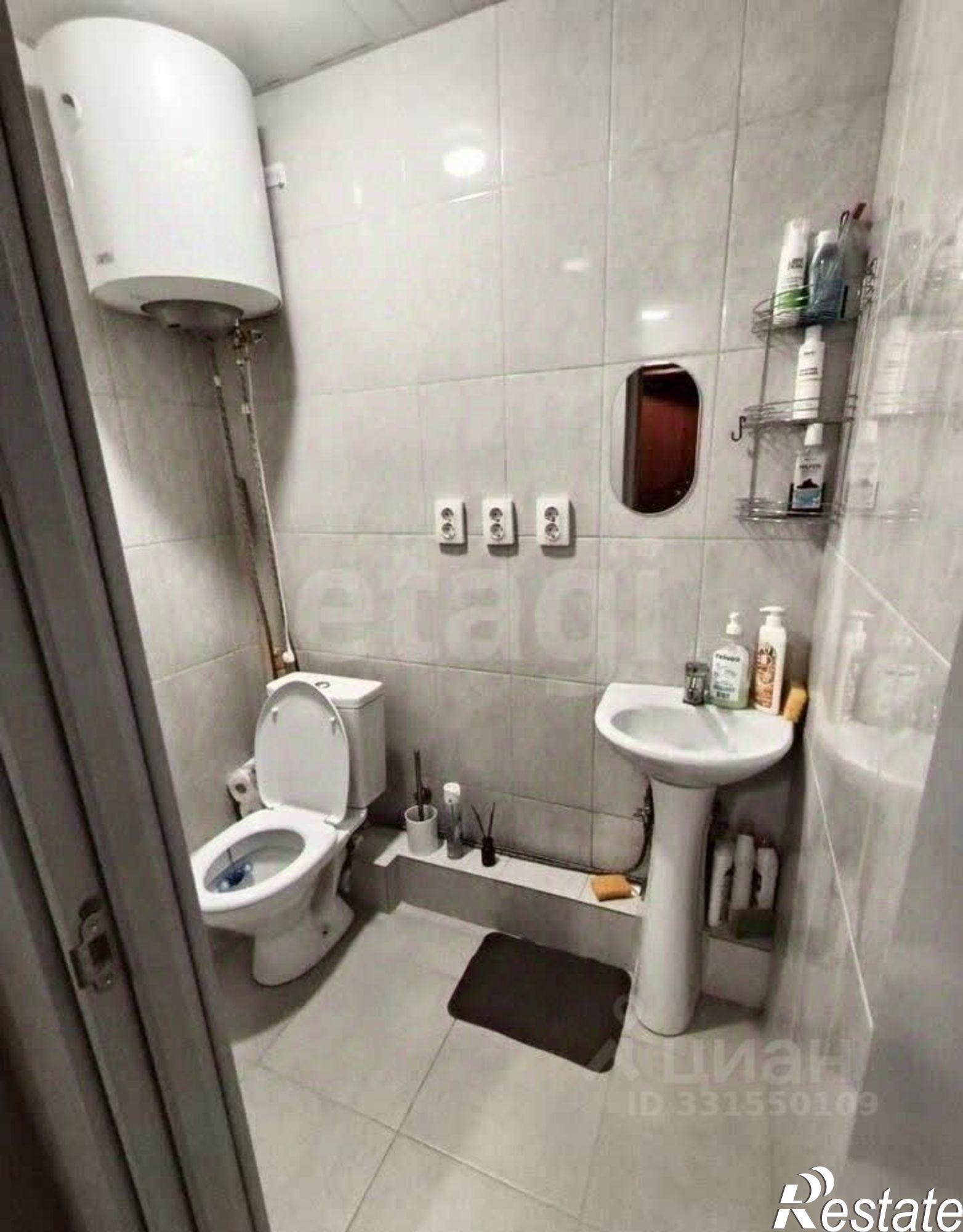 Купить комнату за 1 650 000 рублей на улица Костюкова, 11