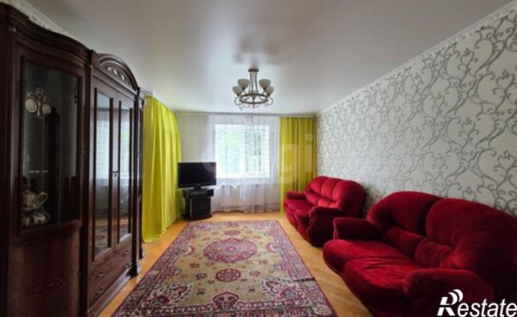 3-комн квартира улица 5 Августа, 33,  д. 33