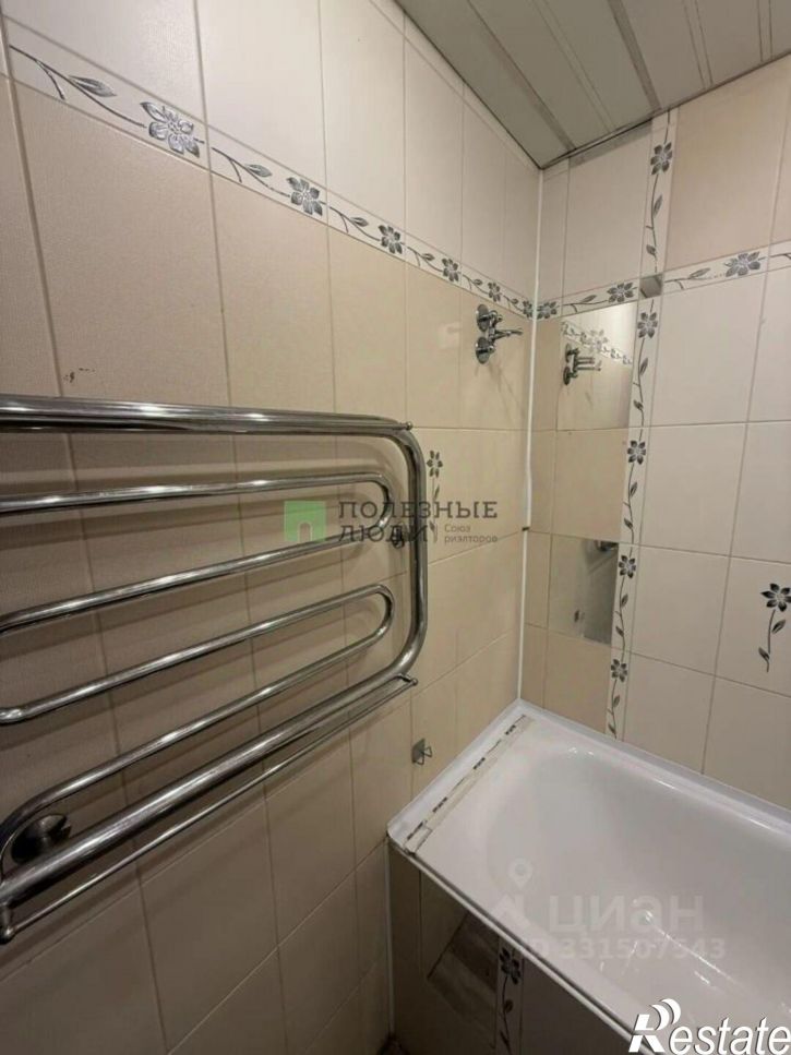 3-комн квартира пр-кт Славы, 7б,  д. 7б