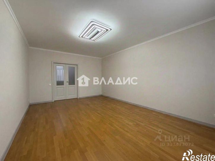 3-комн квартира ул Белгородского полка, 67,  д. 67