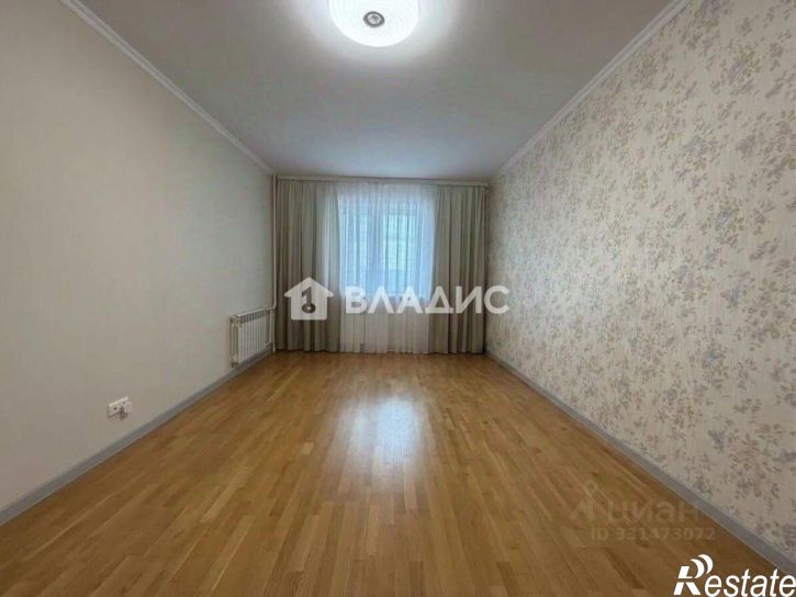 3-комн квартира ул Белгородского полка, 67,  д. 67