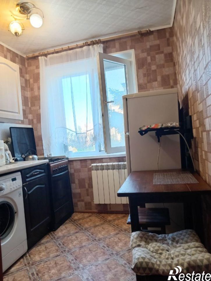1-комн квартира б-р 1 Салюта, 4,  д. 4