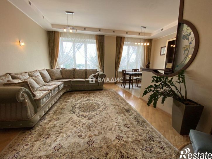 3-комн квартира ул Костюкова, 36б,  д. 36б