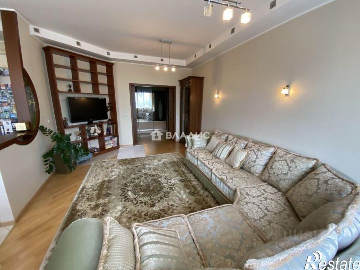3-комн квартира ул Костюкова, 36б,  д. 36б