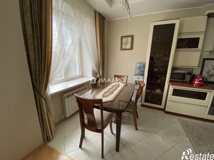 3-комн квартира ул Костюкова, 36б,  д. 36б