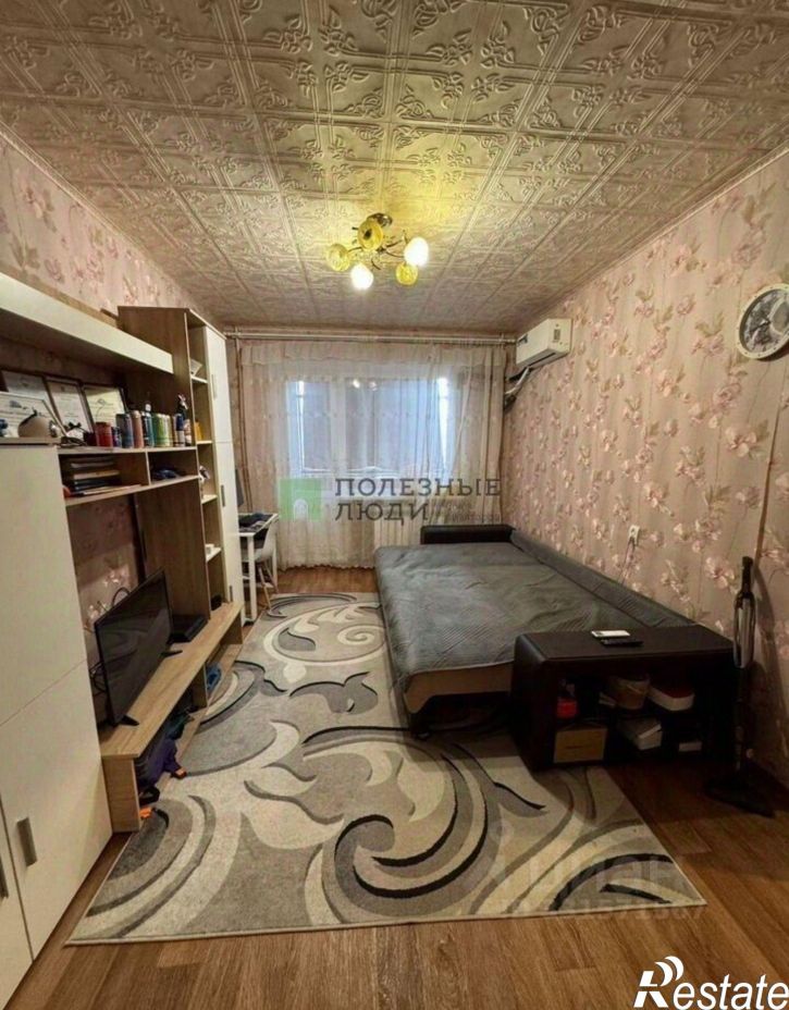 2-комн квартира улица 60 лет Октября, 9,  д. 9