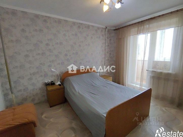 3-комн квартира улица Будённого, 14Б,  д. 14Б