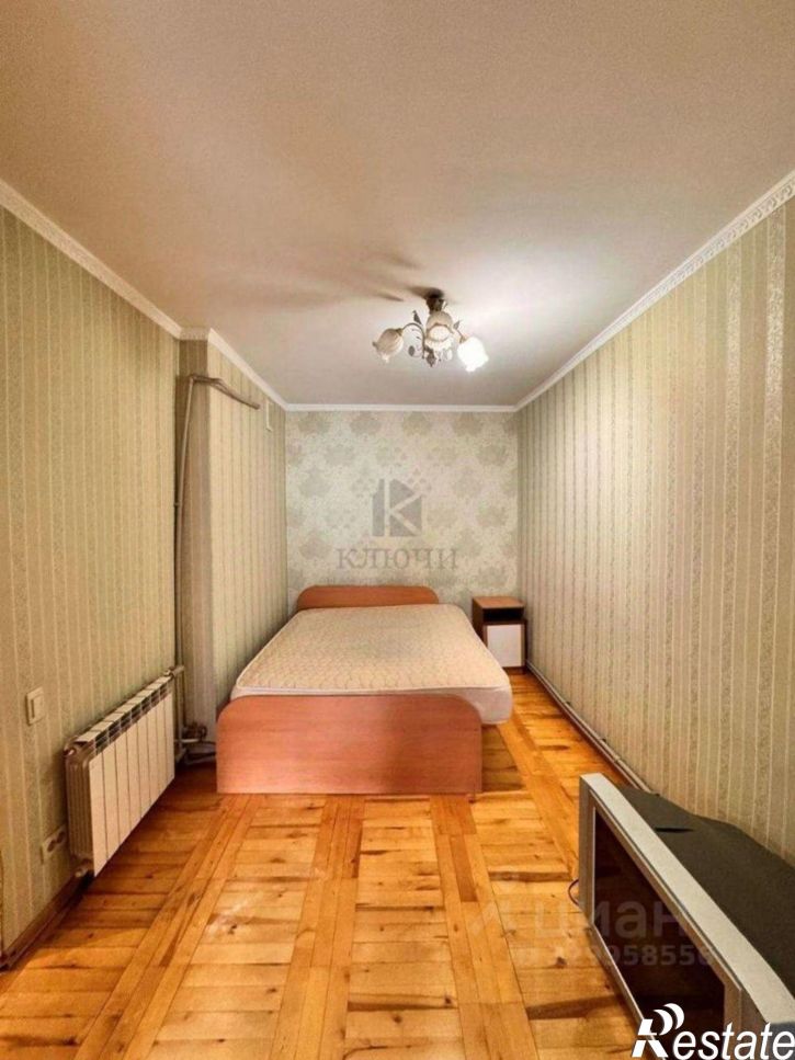 3-комн квартира улица 60 лет Октября, 2А,  д. 2А
