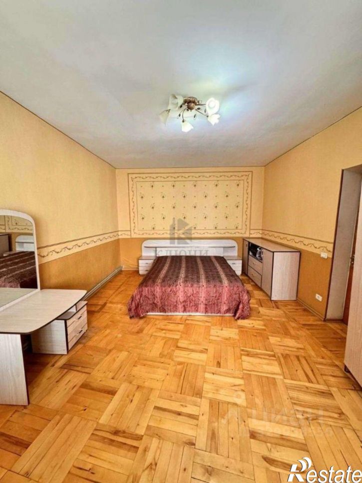 3-комн квартира улица 60 лет Октября, 2А,  д. 2А