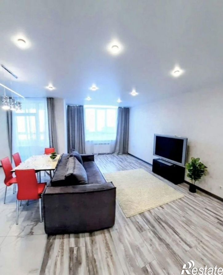 3-комн квартира ул Кирпичная, 65,  д. 65