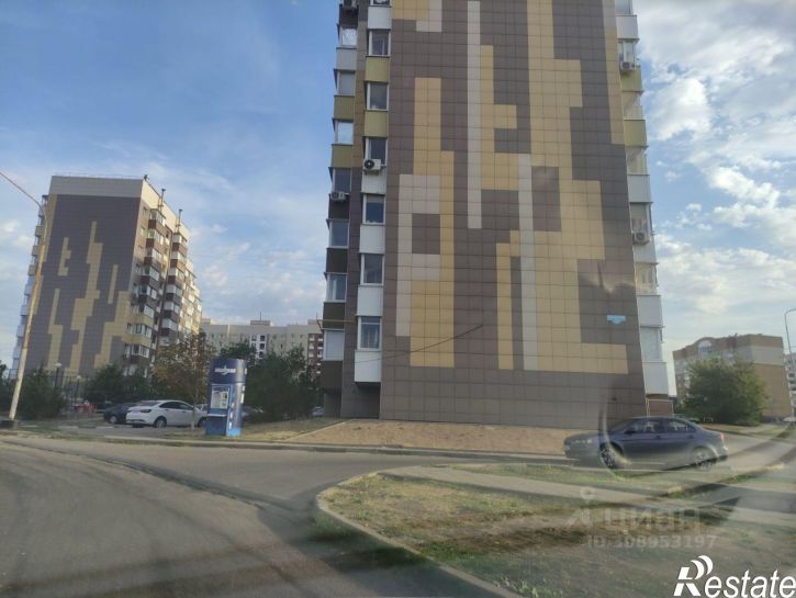2-комн квартира б-р Строителей, 18,  д. 18