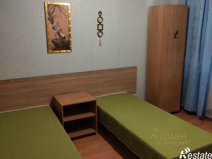 2-комн квартира б-р Строителей, 18,  д. 18