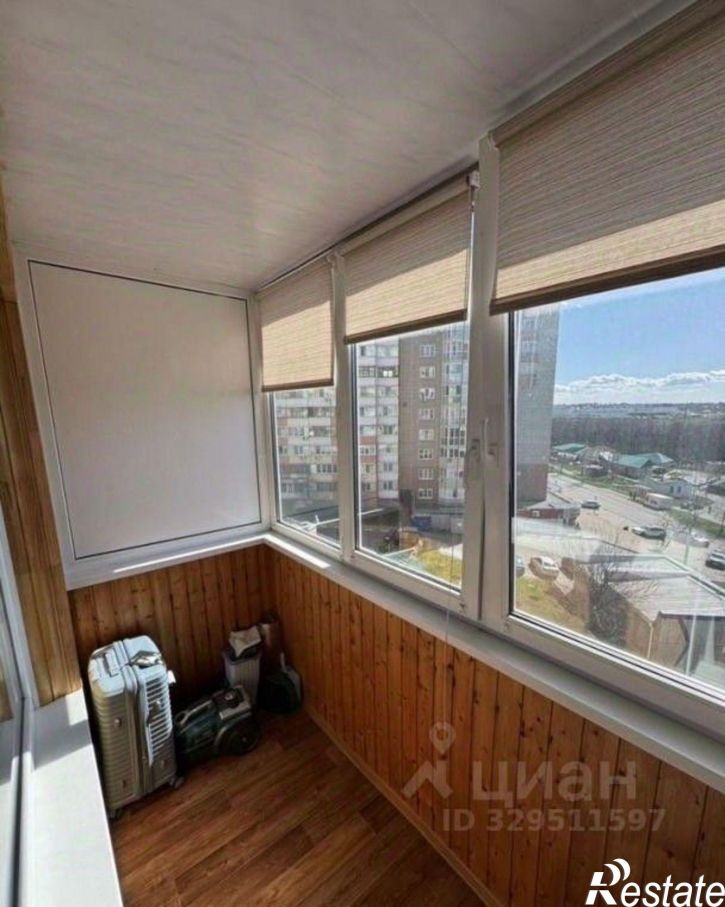 2-комн квартира улица Есенина, 42,  д. 42