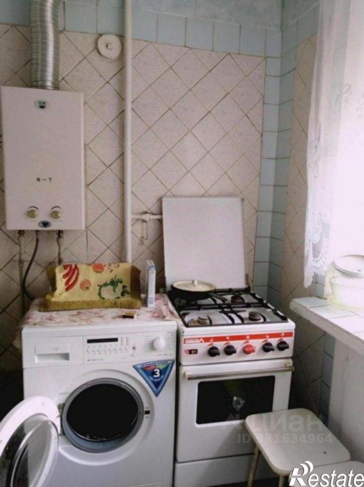 2-комн квартира пр-кт Б.Хмельницкого, 138,  д. 138