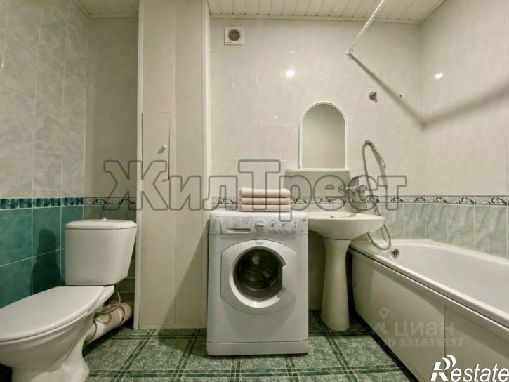 1-комн квартира Народный б-р, 104,  д. 104