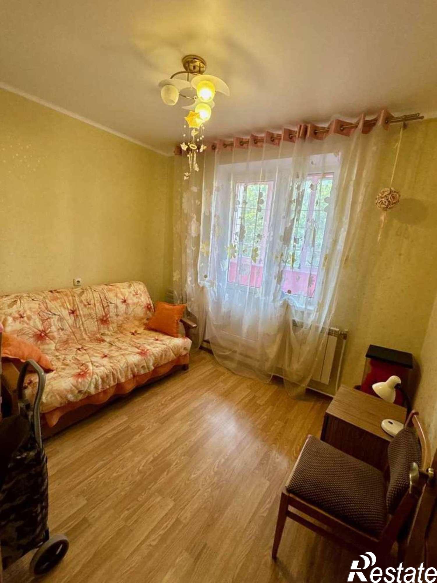 Купить квартиру за 7 400 000 рублей на Есенина улица, 44А