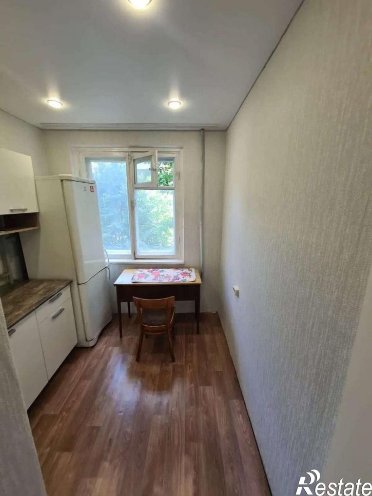 1-комн квартира Костюкова улица, 23