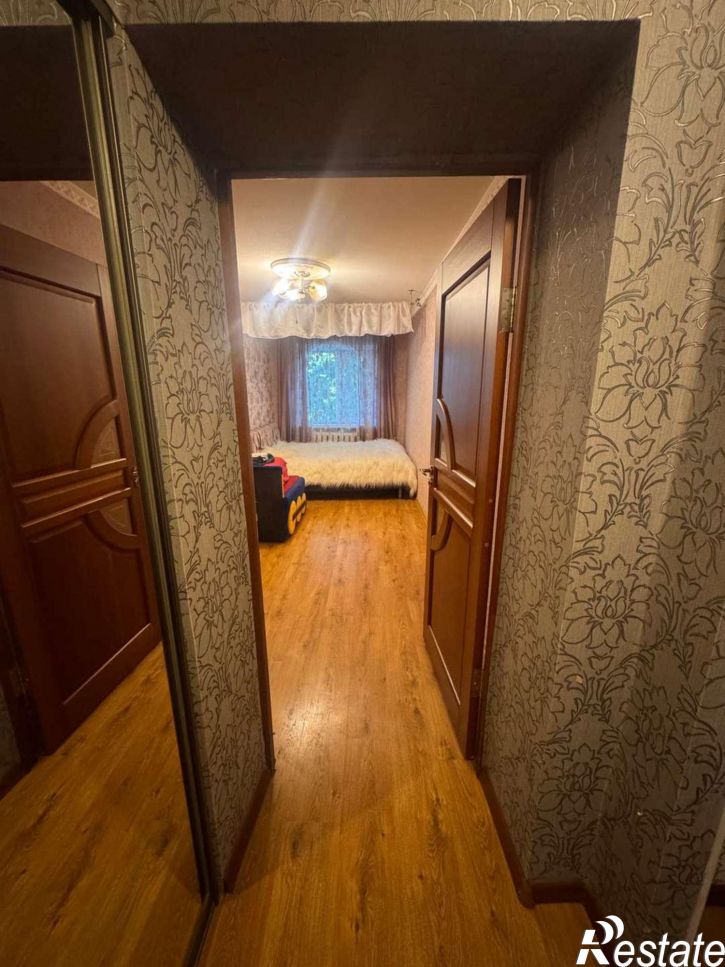 3-комн квартира Шершнева улица, 4