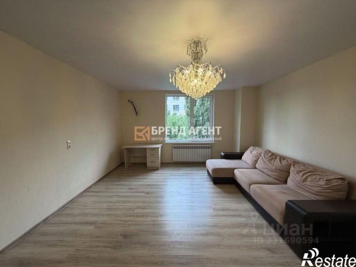 3-комн квартира пр-кт Б.Хмельницкого, 80а,  д. 80а