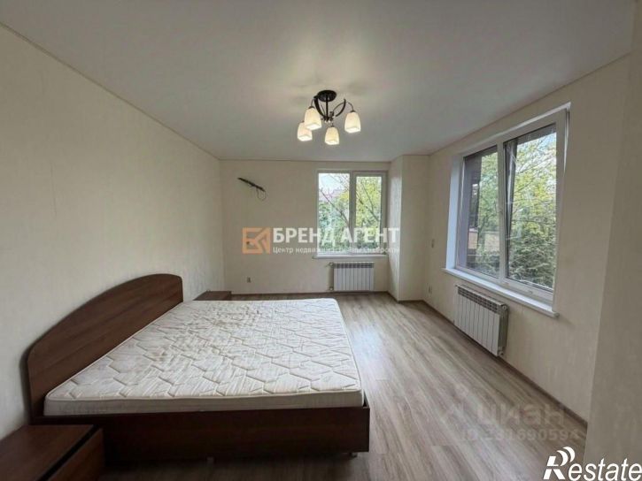 3-комн квартира пр-кт Б.Хмельницкого, 80а,  д. 80а