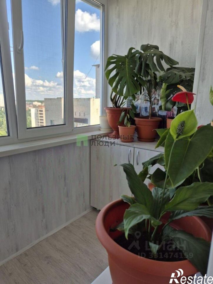 3-комн квартира пр-кт Ватутина, 25,  д. 25