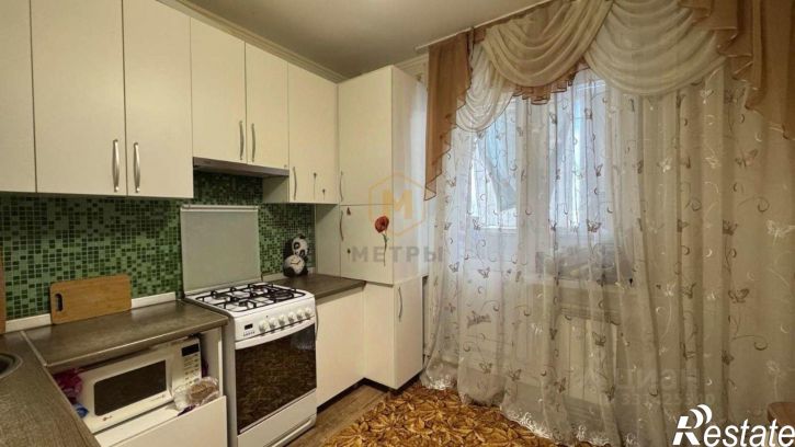 1-комн квартира б-р Юности, 27,  д. 27