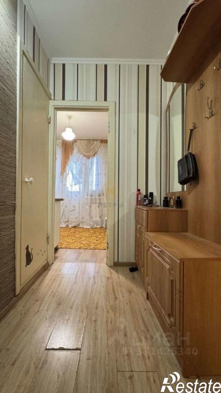 1-комн квартира б-р Юности, 27,  д. 27
