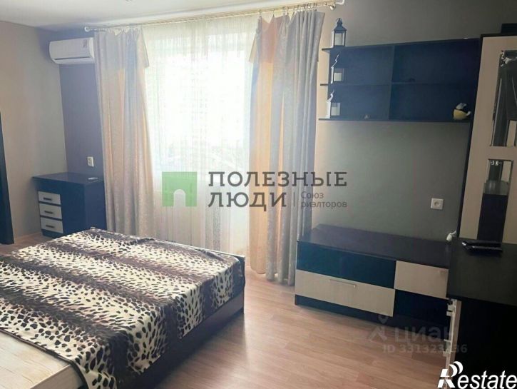 2-комн квартира ул Костюкова, 12,  д. 12