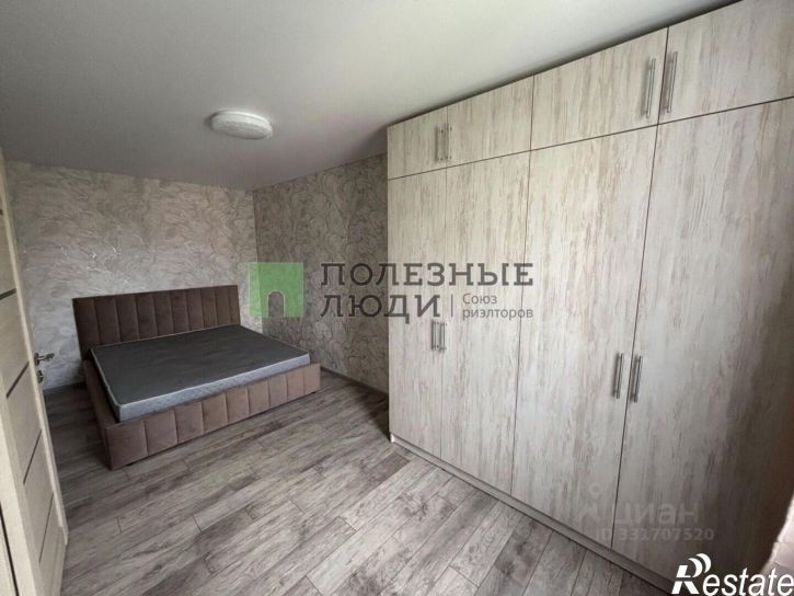 2-комн квартира пр-кт Б.Хмельницкого, 108,  д. 108