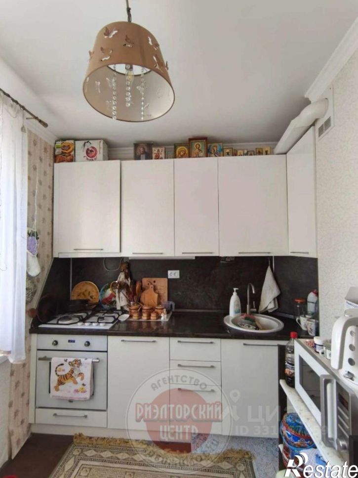 3-комн квартира ул Гостенская, 1,  д. 1
