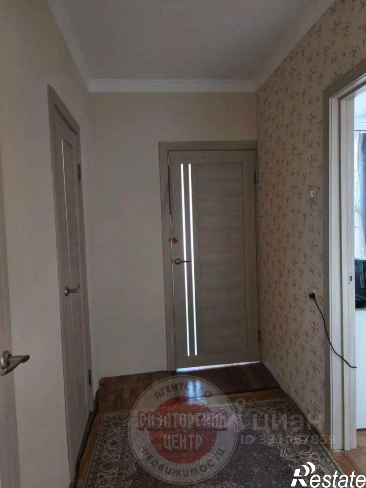 3-комн квартира ул Гостенская, 1,  д. 1