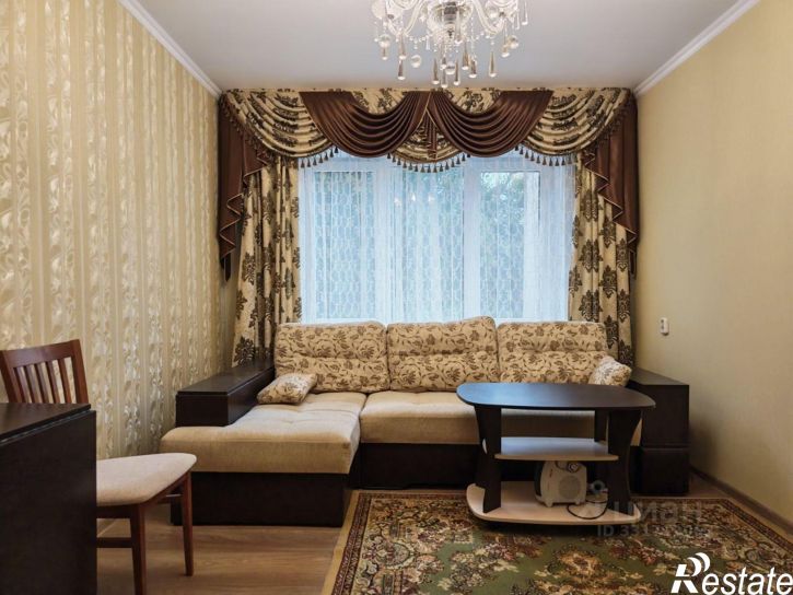 3-комн квартира ул 60 лет Октября, 1,  д. 1
